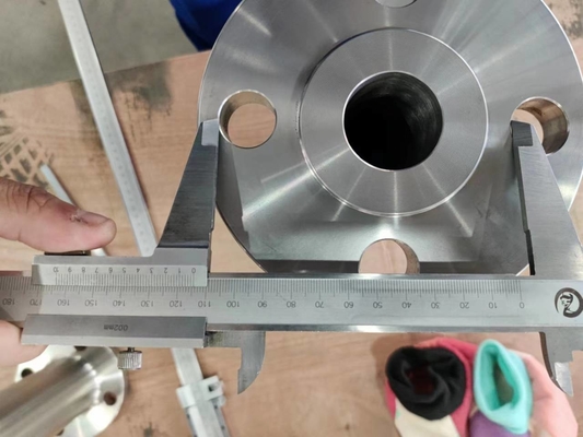 Фланцы из никелевой стали ASME / ANSI B16.47 L304 RF LWN