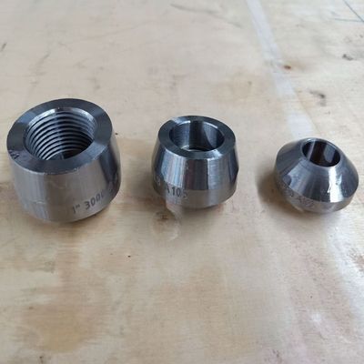 сваренное баттом weldolet штуцеров трубы легированной стали ASTM A234 WP11 для соединения трубы