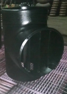 Тройник запертый сваркой встык 6" x 6" ASME/ANSI B16.9 Sch40 ASTM/UNS N02200
